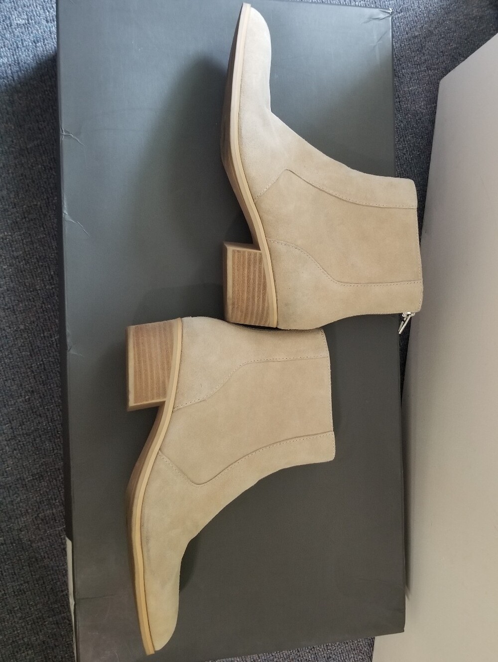 Dolce Vita Beige Suede Booties Size 9.5 - Picture 3 of 10